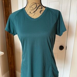 Outdoor Research Fitted Green and Blue Short Sleeve Tee
